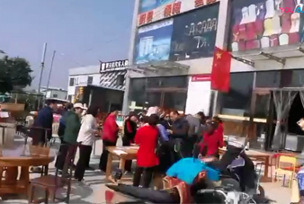 廚寶酒店(diàn)大(dà)賣場(chǎng)火(huǒ)爆活動現(xiàn)場(chǎng)